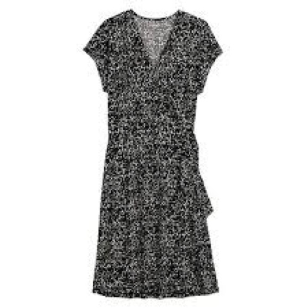 NINE WEST | Wrap Dress Flutter Sleeve Size Medium - Picture 13 of 13